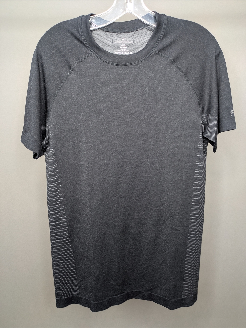 Fabletics Performance Crew Neck Shirt Perforated